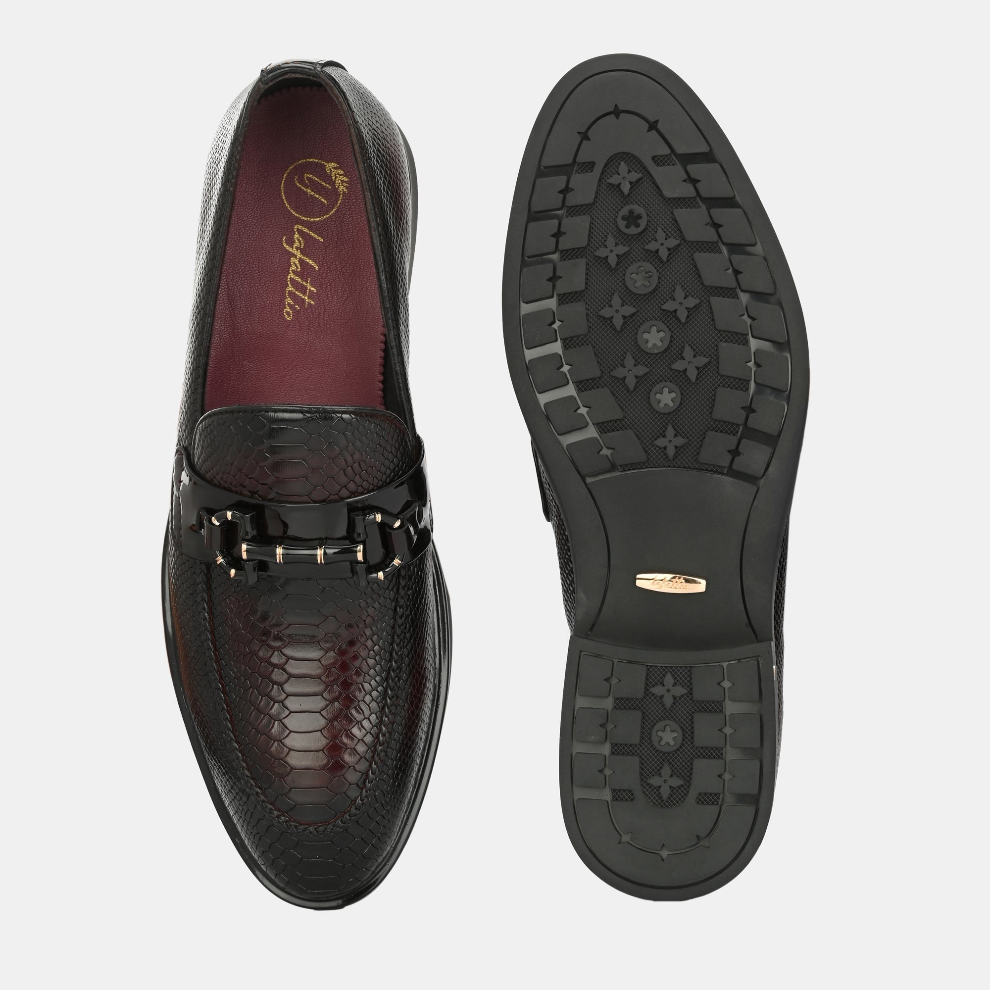 Cherry Textured Buckled Loafers By Lafattio