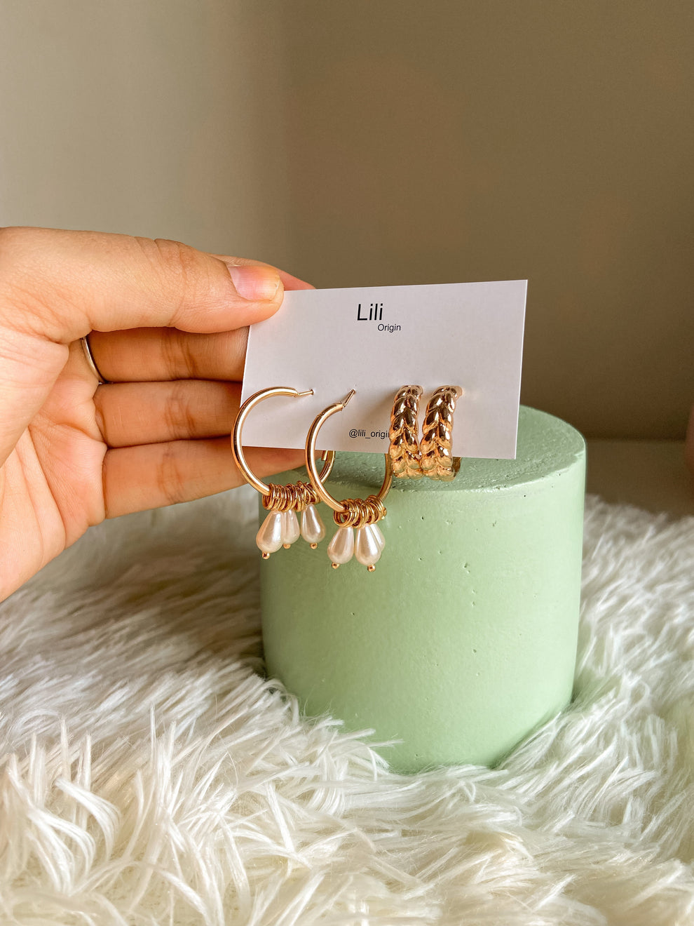 Festive Gift Hamper - Luxe edition 10 jewels + Free Organiser - (auto  - Shop authentic Indian Jewelry by Lili Origin