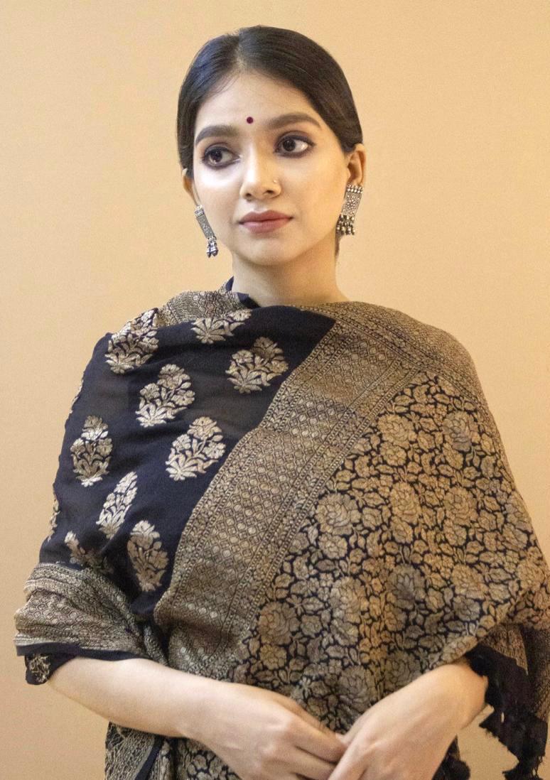 Opulent Black Soft Silk Saree With Snappy Blouse Piece - Shop authentic Indian Women's Fashion by Silk Folks