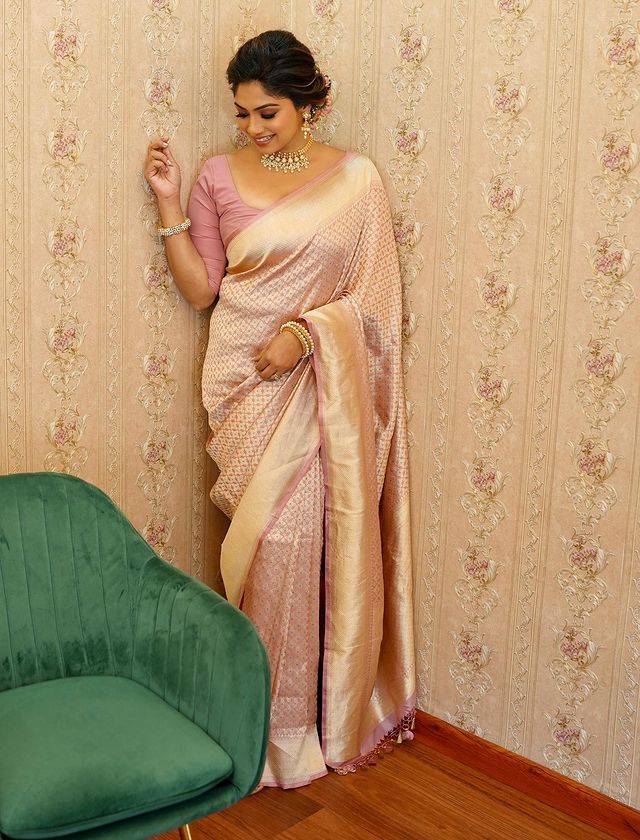 Excellent Baby Pink Soft Silk Saree With Effervescent Blouse Piece - Shop authentic Indian Women's Fashion by Silk Folks