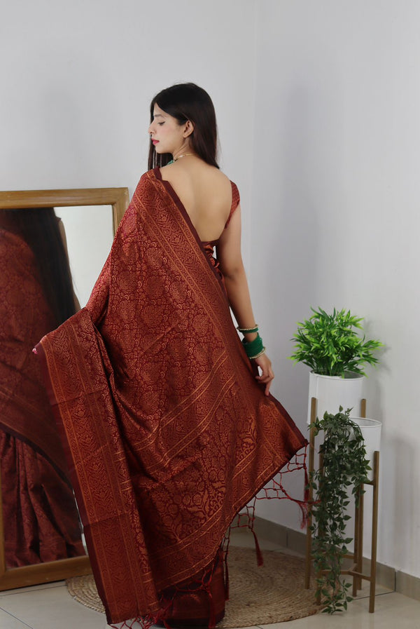 Ravishing Maroon Soft Silk Saree With Girlish Blouse Piece