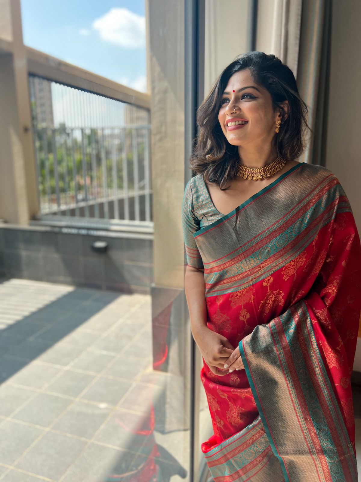 Incredible Maroon Soft Banarasi Silk Saree With Glorious Blouse Piece
