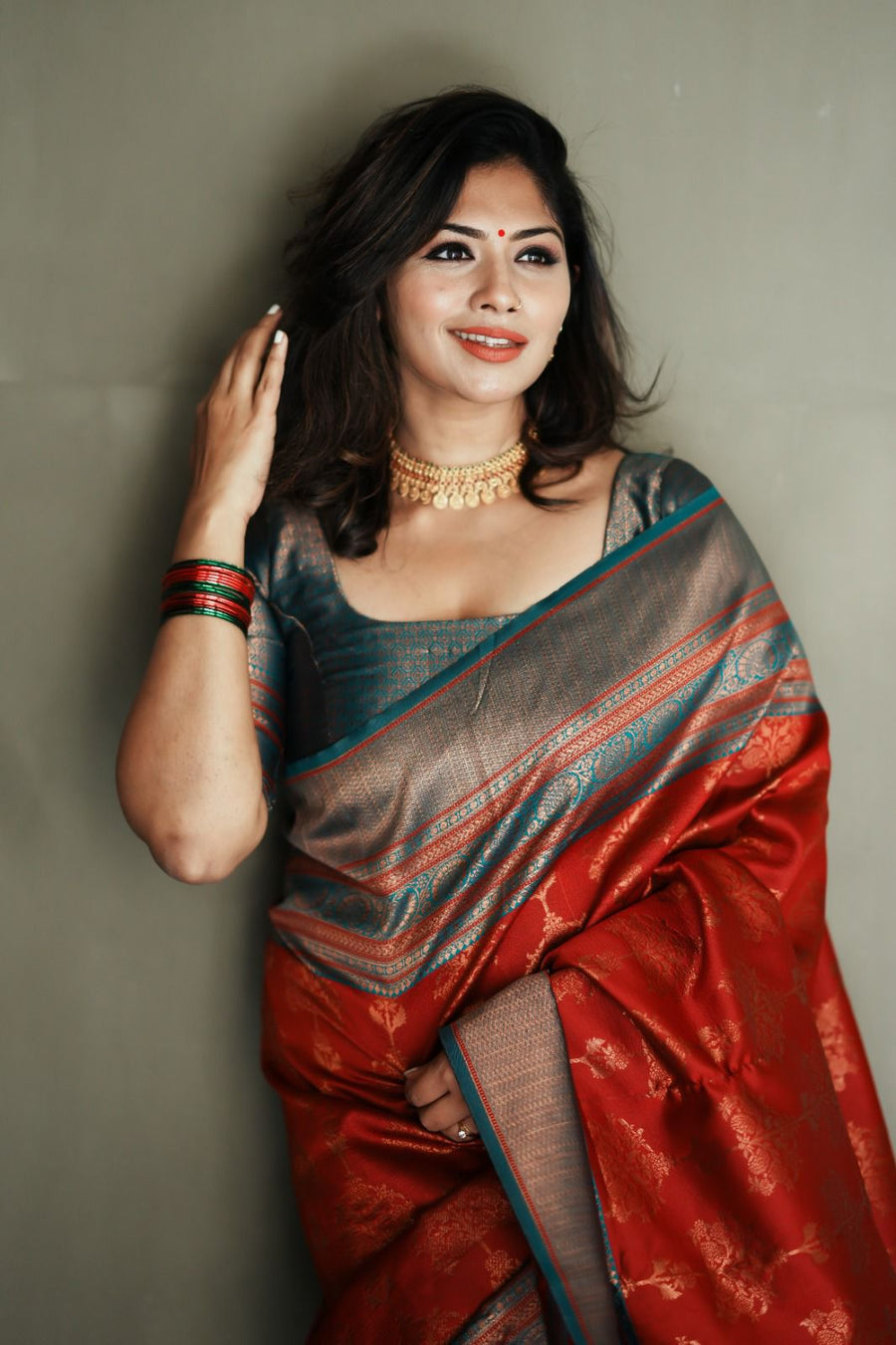 Prettiest Maroon Soft Banarasi Silk Saree With Hypnotic Blouse Piece - Shop authentic Indian Women's Fashion by Silk Folks