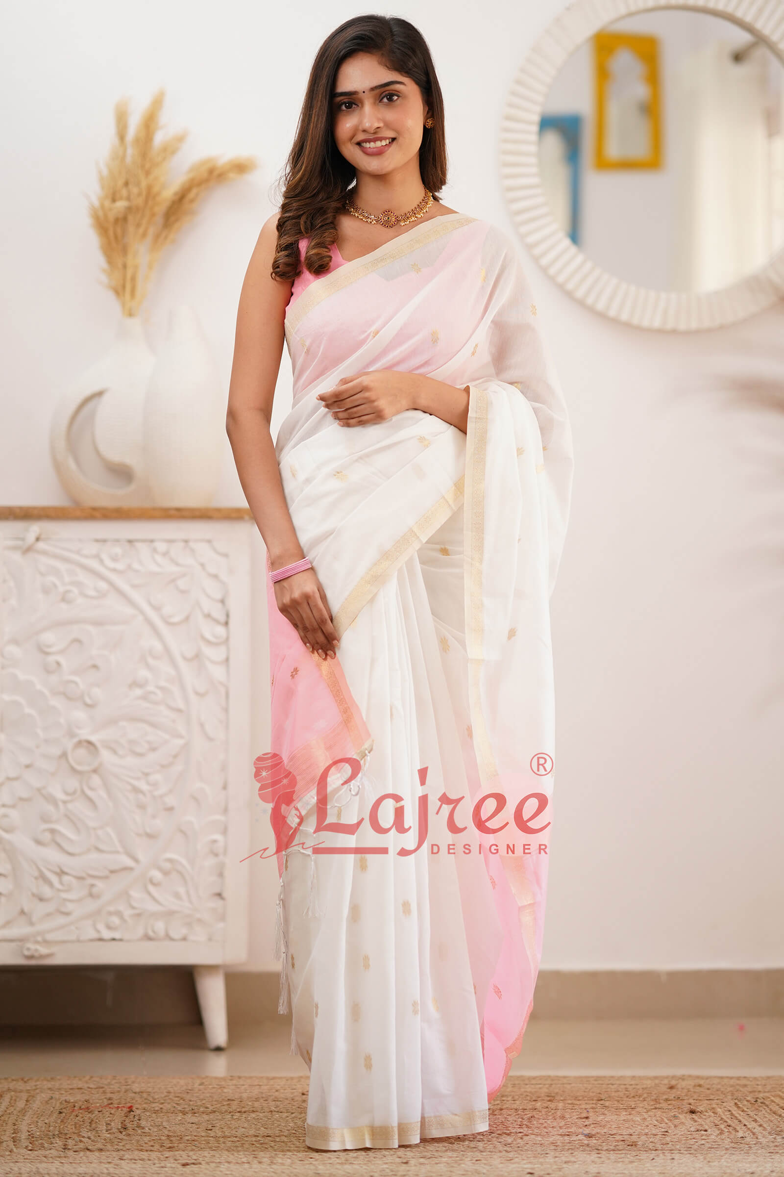 Quintessential White Cotton Silk Saree With Deserving Blouse Piece - Shop authentic Indian Women's Fashion by Silk Folks