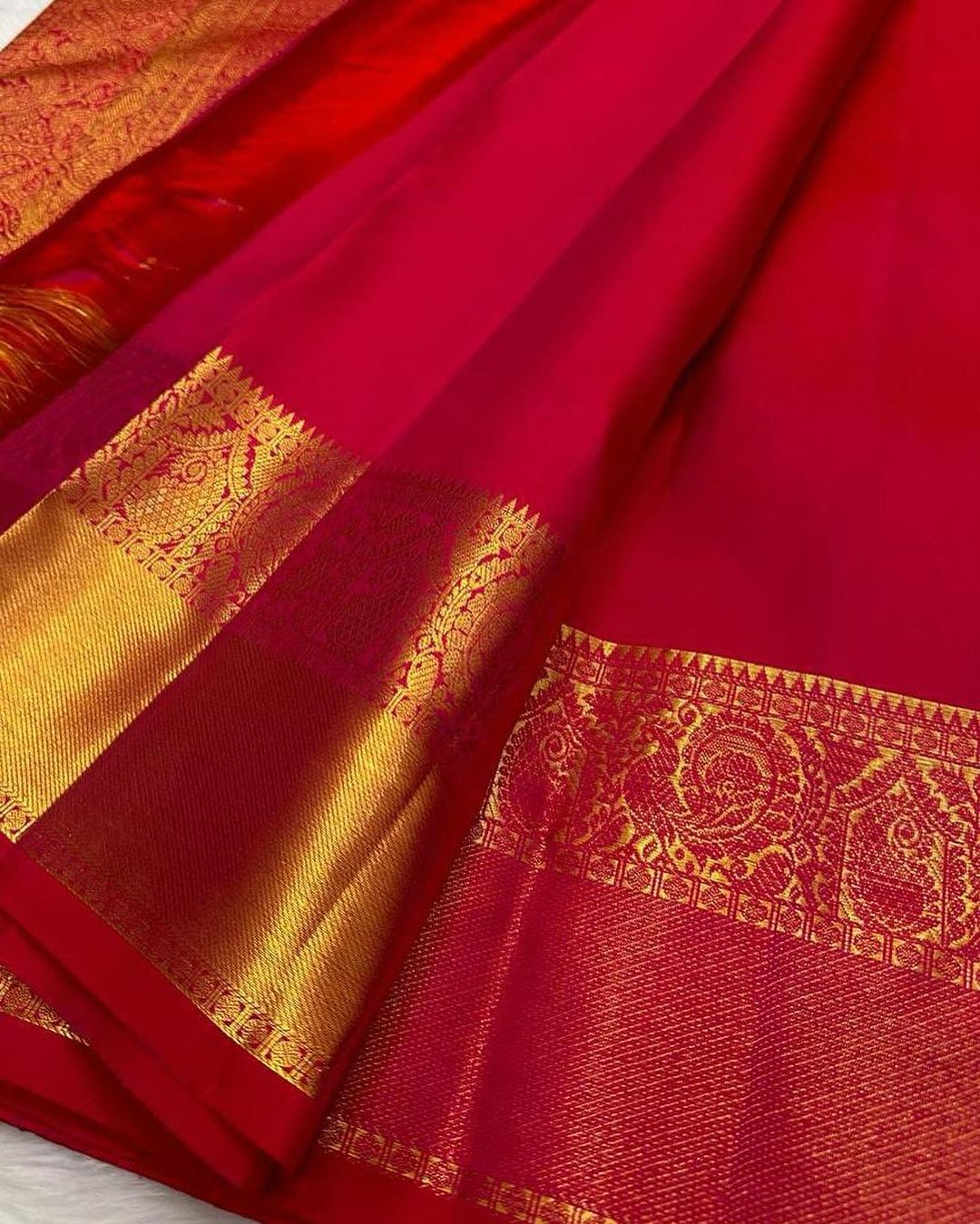 Precious Red Soft Banarasi Silk Saree With Extraordinary Blouse Piece - Shop authentic Indian Women's Fashion by Silk Folks