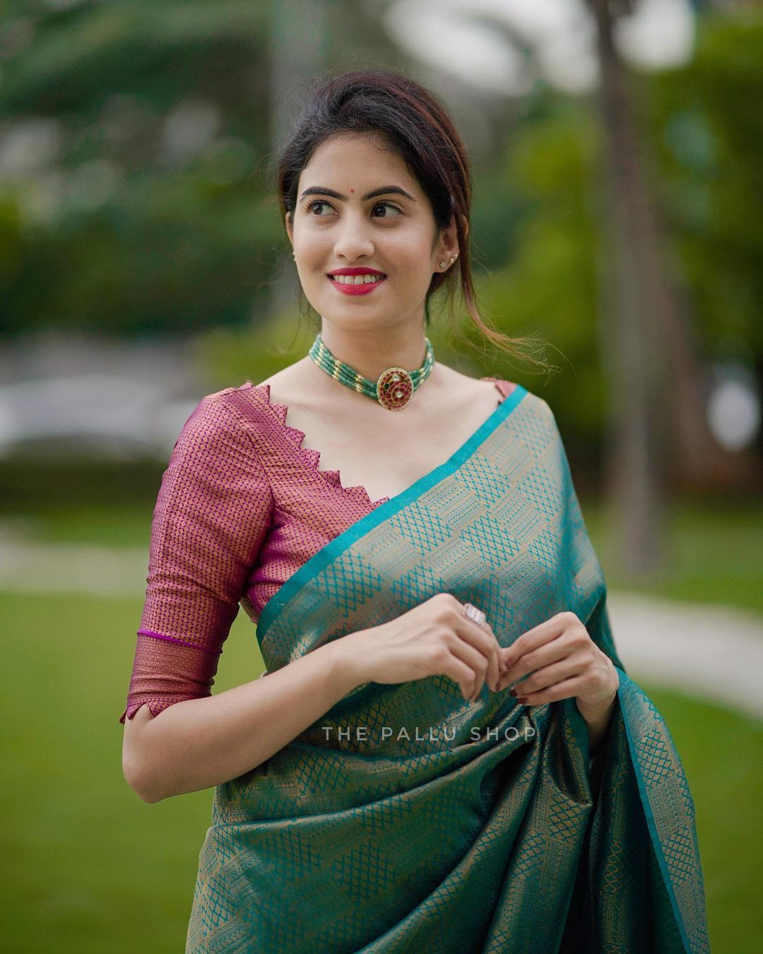 Conflate Rama Soft Silk Saree with Cynosure Blouse Piece - Shop authentic Indian Women's Fashion by Silk Folks