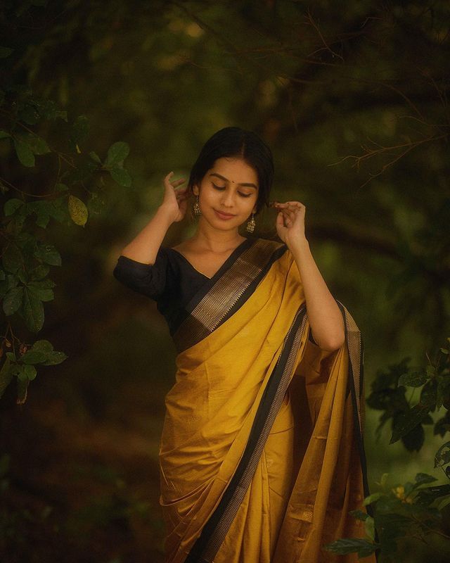 Elegant Yellow Soft Banarasi Silk Saree With Staring Blouse Piece - Shop authentic Indian Women's Fashion by Silk Folks