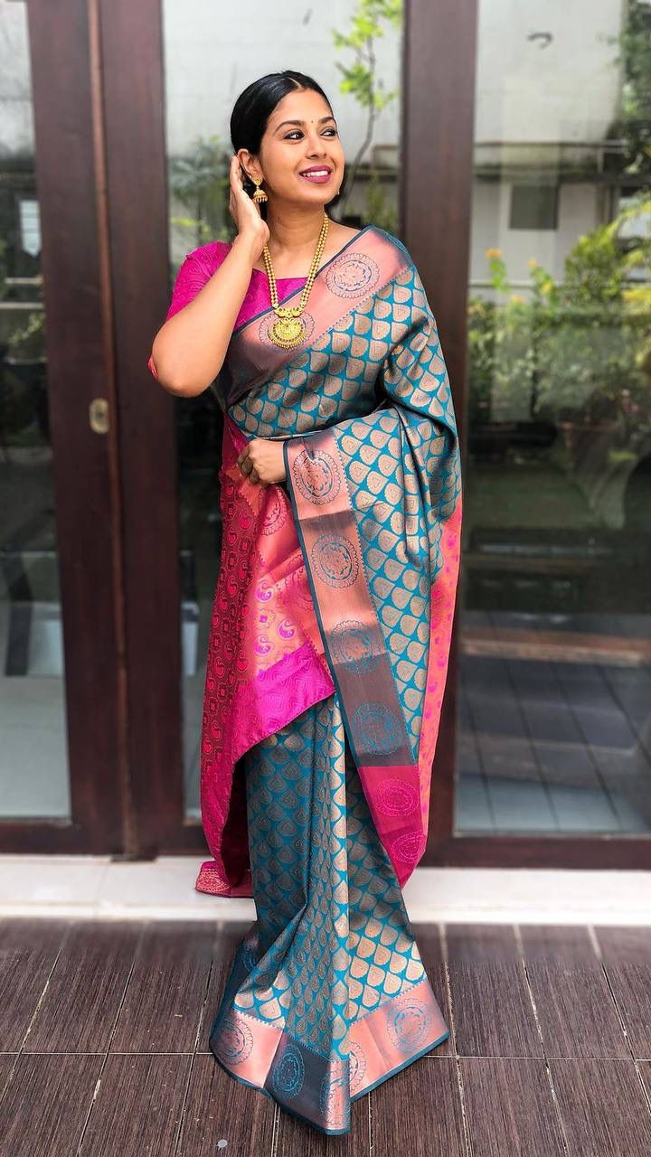 Gleaming Rama Soft Banarasi Silk Saree With Dazzling Blouse Piece - Shop authentic Indian Women's Fashion by Silk Folks