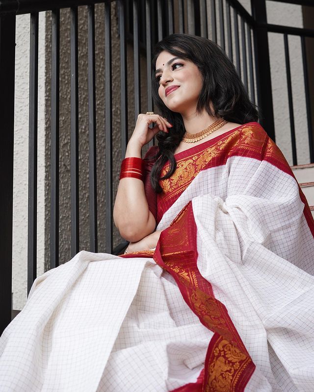 Adorable Off White Soft Banarasi Silk Saree With Majesty Blouse Piece - Shop authentic Indian Women's Fashion by Silk Folks