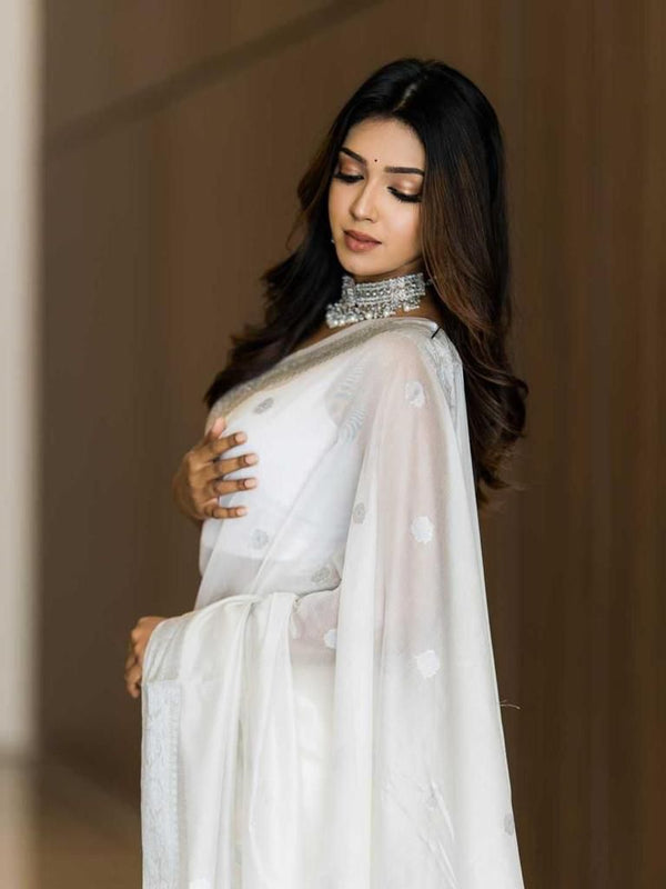 Bewitching White Soft Silk Saree With Cynosure Blouse Piece - Shop authentic Indian Women's Fashion by Silk Folks