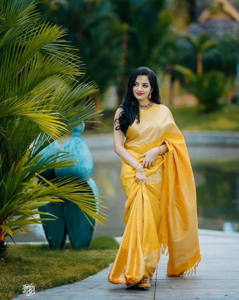 Glittering Yellow Soft Banarasi Silk Saree With Sensational Blouse Pie - Shop authentic Indian Women's Fashion by Silk Folks