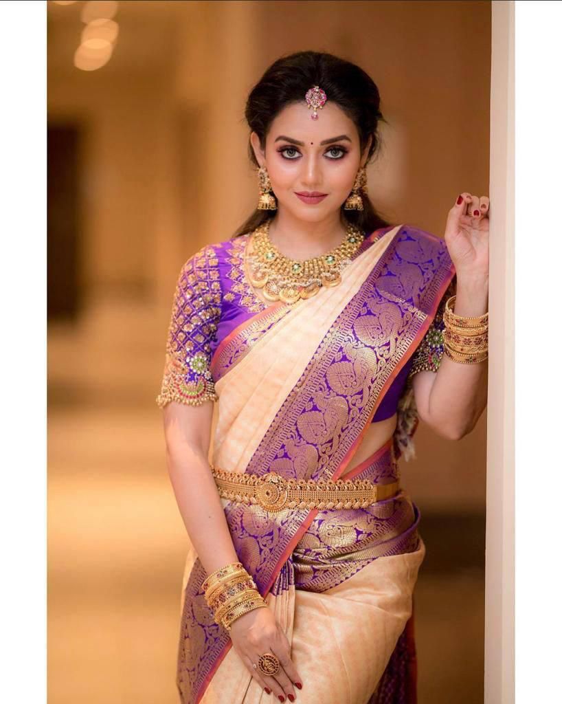Groovy Peach Soft Silk Saree With Angelic Blouse Piece - Shop authentic Indian Women's Fashion by Silk Folks
