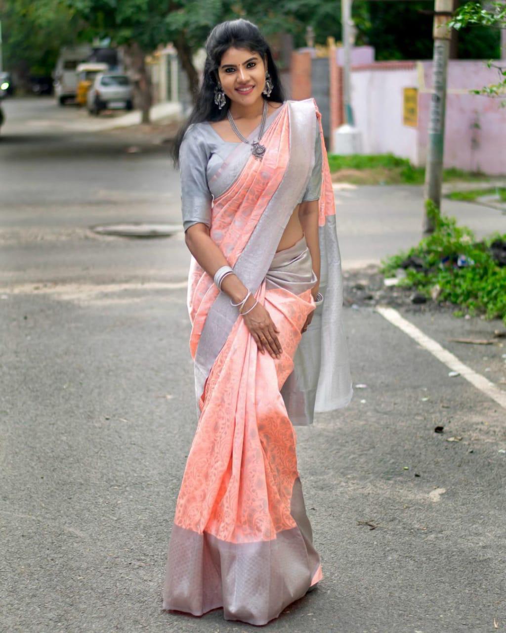 Sophisticated Pink Soft Silk Saree With Outstanding Blouse Piece - Shop authentic Indian Women's Fashion by Silk Folks