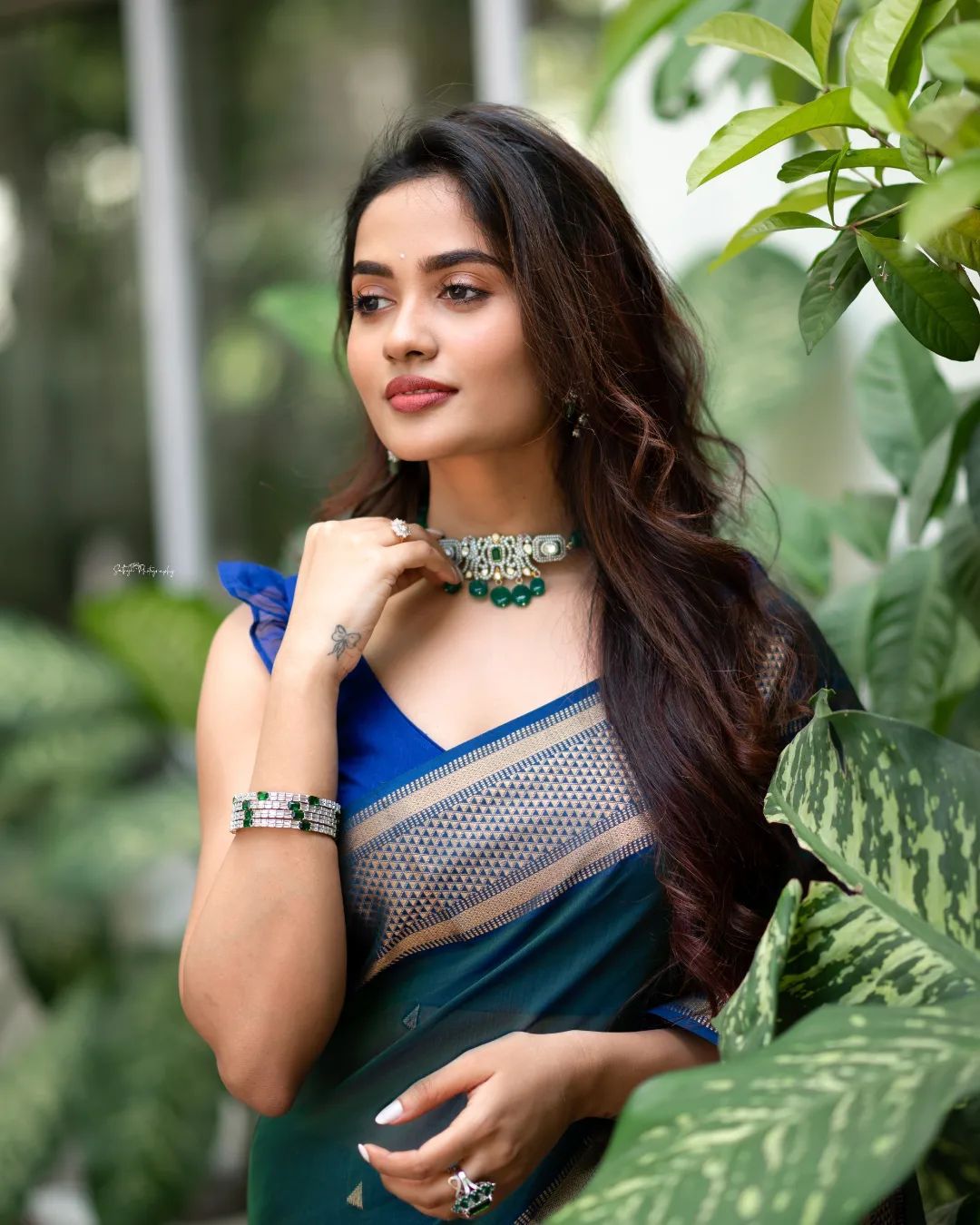Outstanding Rama Soft Silk Saree With Snazzy Blouse Piece - Shop authentic Indian Women's Fashion by Silk Folks