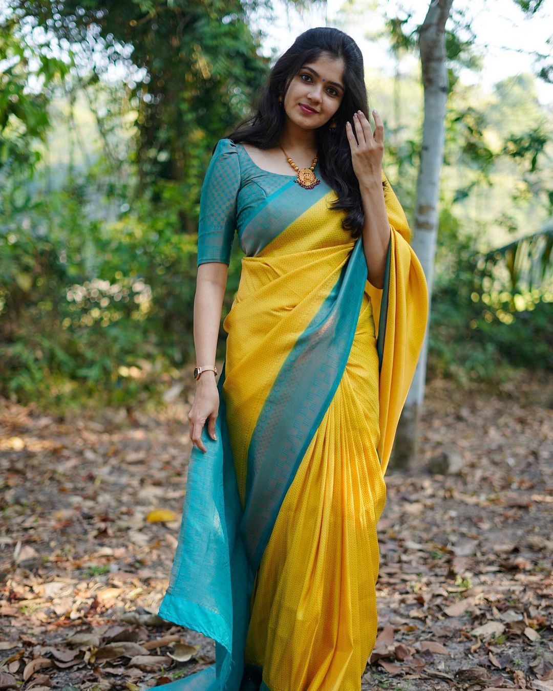 Inspiring Yellow Soft Silk Saree With Fairytale Blouse Piece - Shop authentic Indian Women's Fashion by Silk Folks