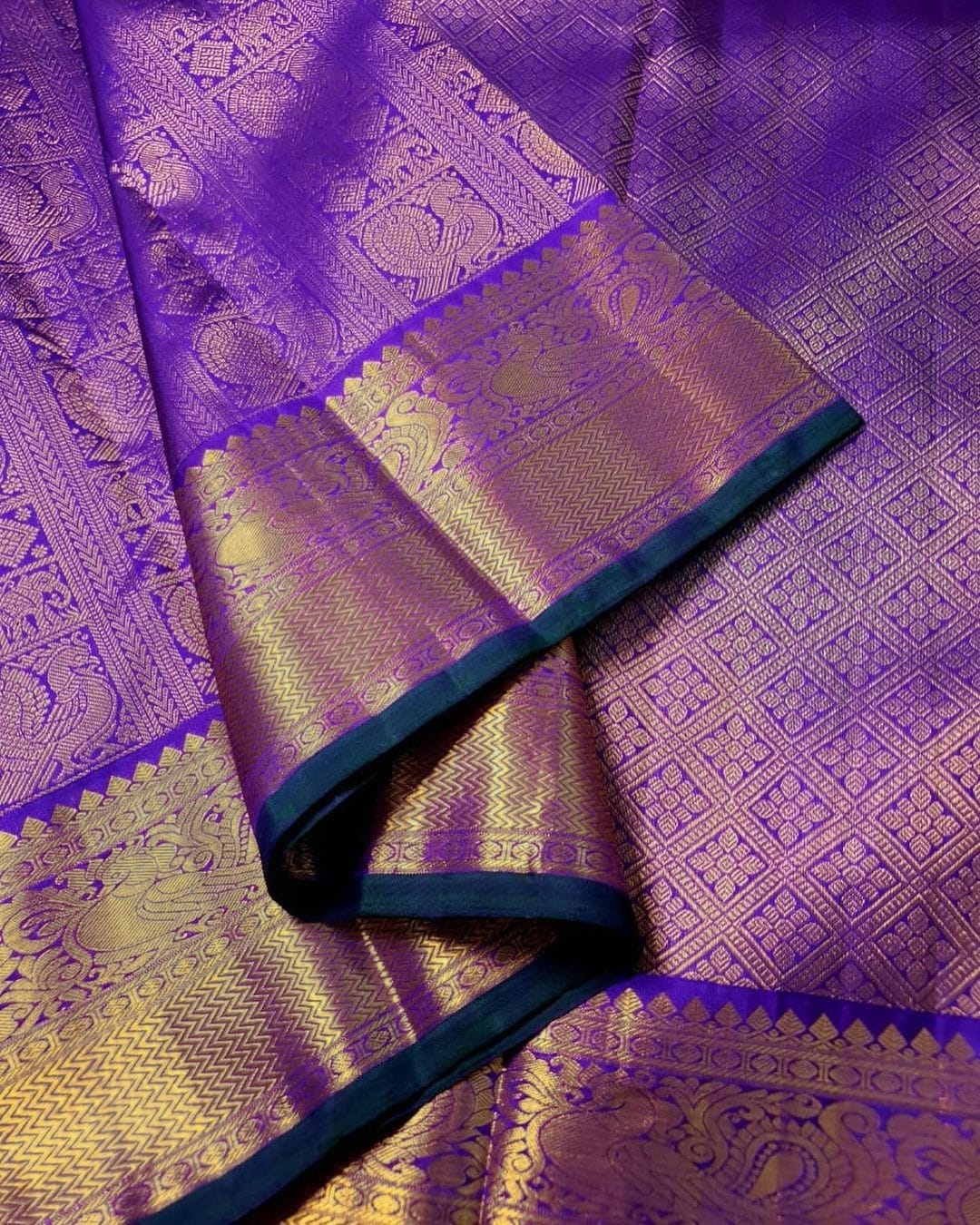 Conflate Royal Blue Soft Silk Saree With Evocative Blouse Piece - Shop authentic Indian Women's Fashion by Silk Folks