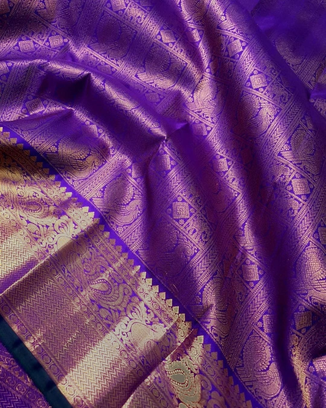 Conflate Royal Blue Soft Silk Saree With Evocative Blouse Piece - Shop authentic Indian Women's Fashion by Silk Folks