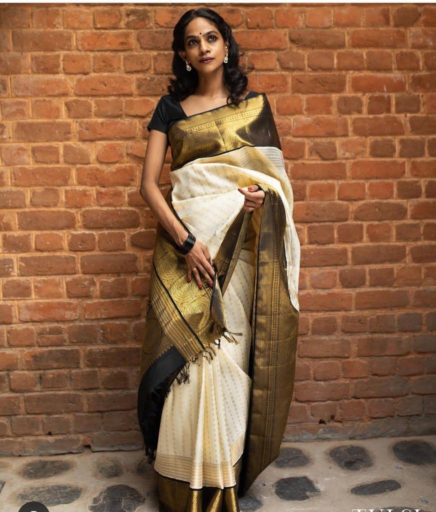 Alluring Off White Soft Silk Saree With Refreshing Blouse Piece - Shop authentic Indian Women's Fashion by Silk Folks