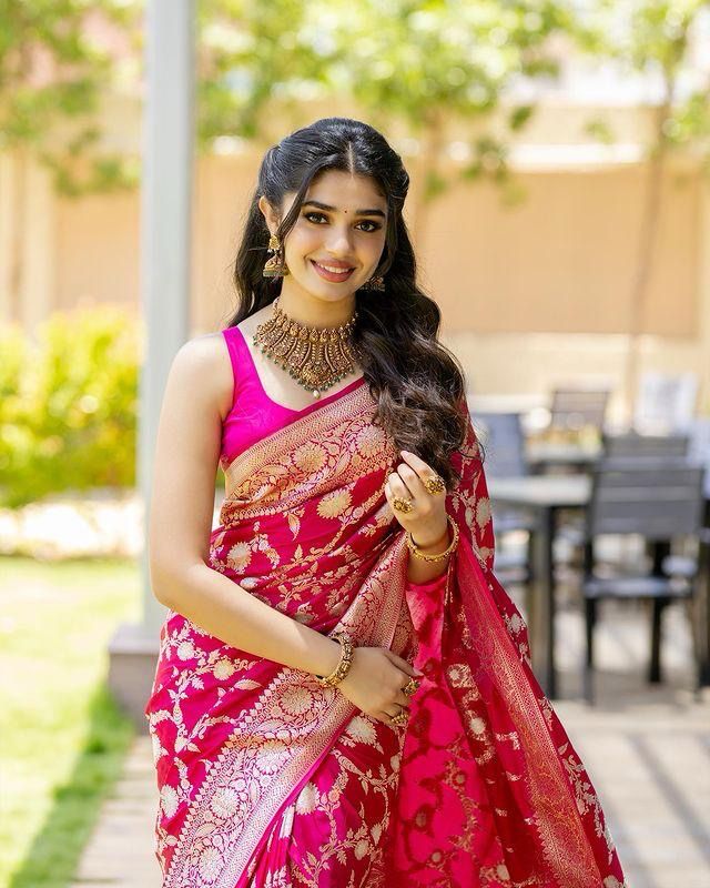 Alluring Dark Pink Soft Silk Saree With Gratifying Blouse Piece - Shop authentic Indian Women's Fashion by Silk Folks