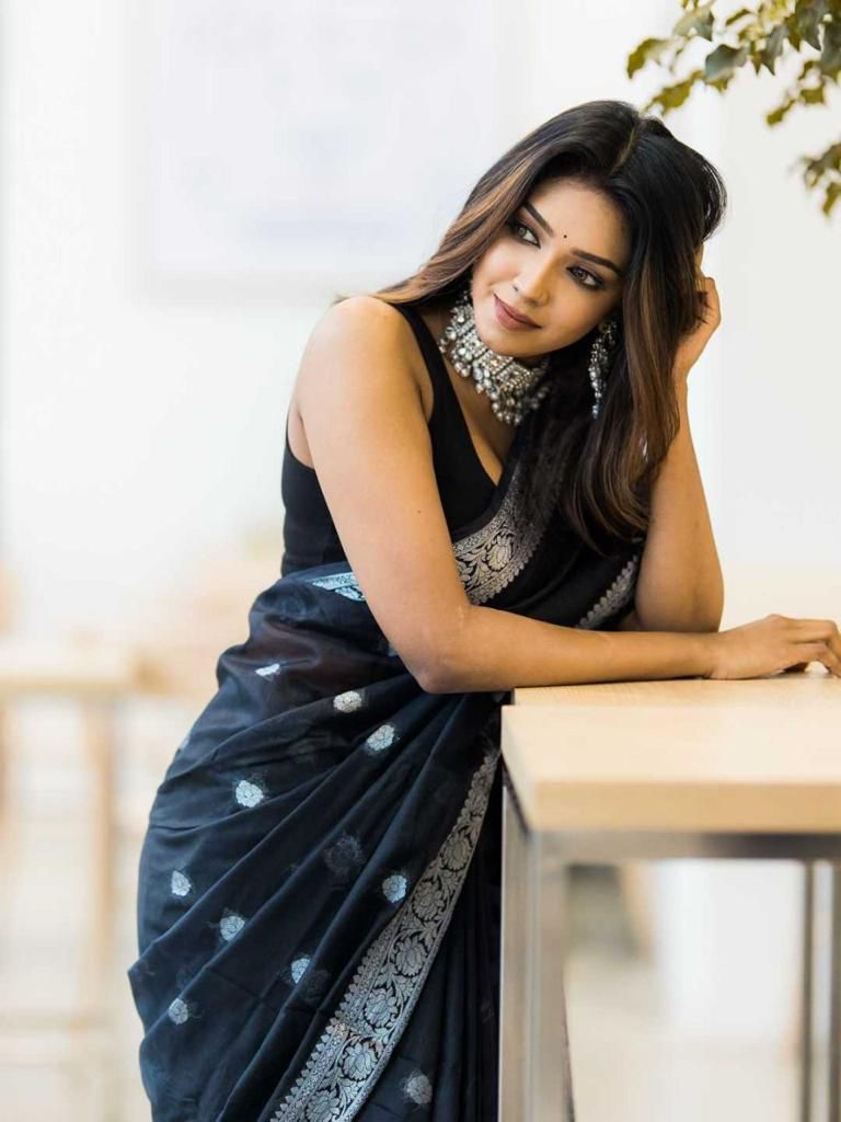Jaguar Black Maheshawari Cotton Silk Saree - Shop authentic Indian Women's Fashion by Silk Folks