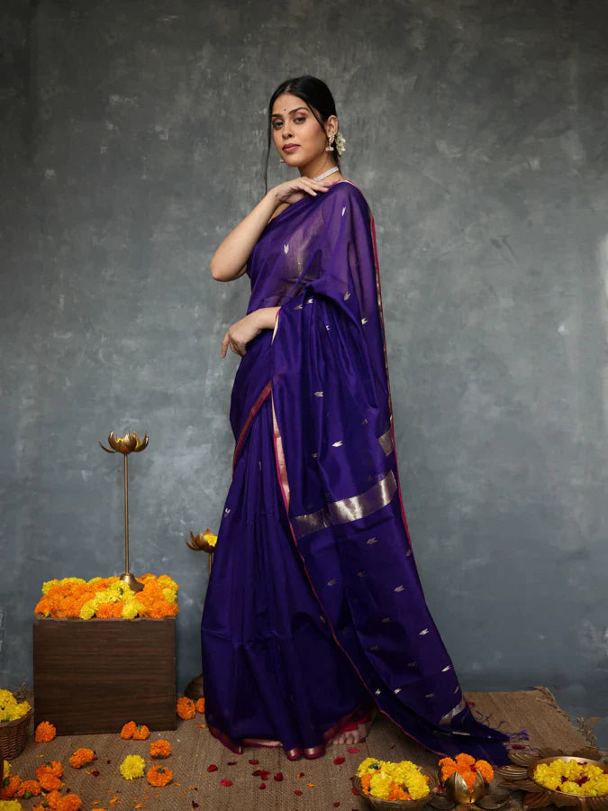 Classic Navy Blue Cotton Silk Saree With Exceptional Blouse Piece - Shop authentic Indian Women's Fashion by Silk Folks