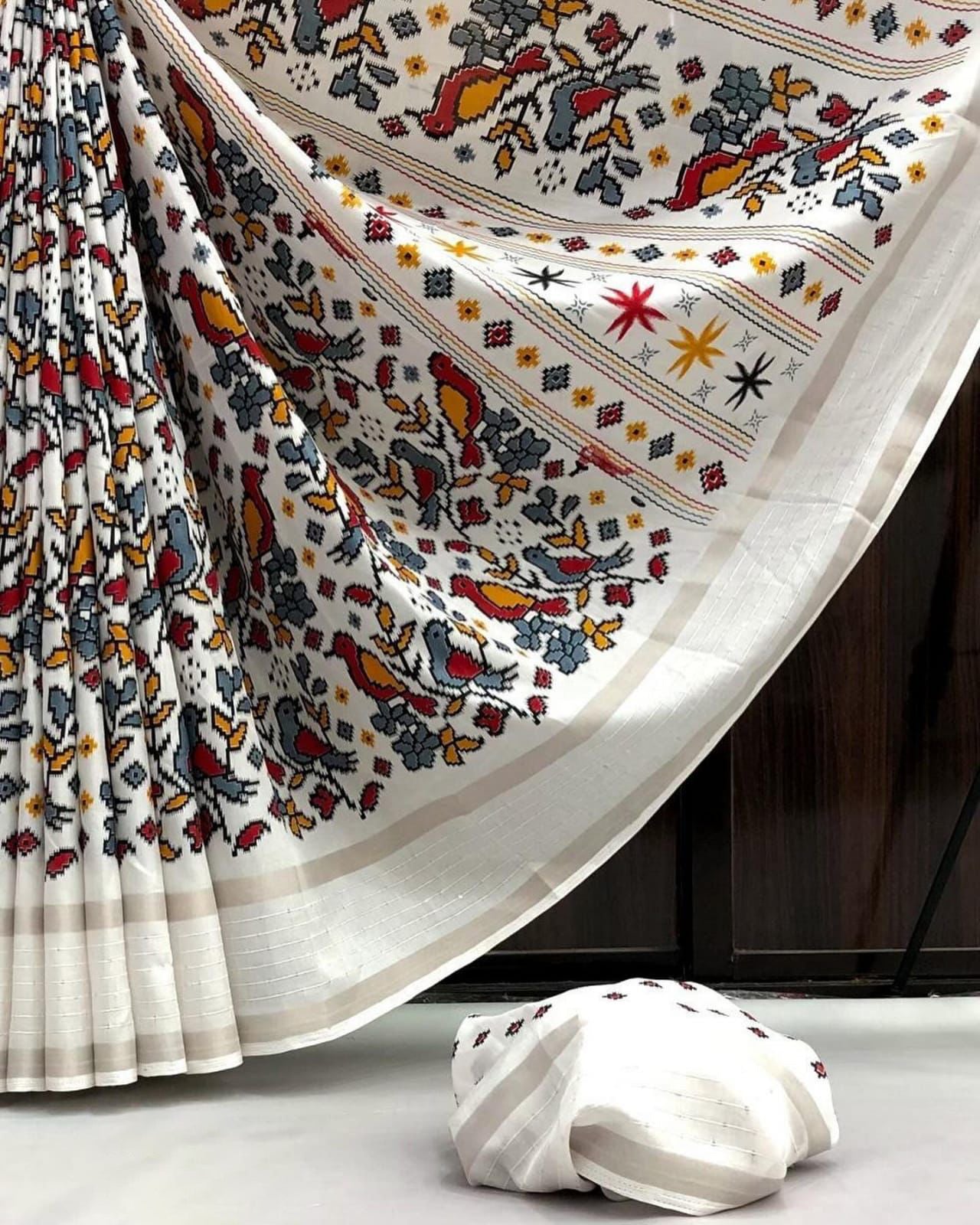 Eye-catching White Digital Printed Dola Silk Saree With Admirable Blou - Shop authentic Indian Women's Fashion by Silk Folks