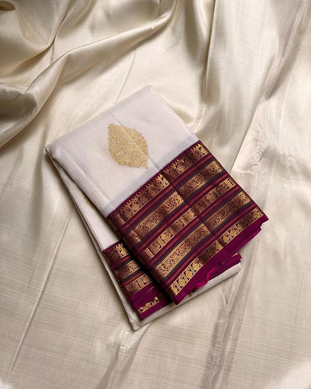 Sumptuous Off White Soft Silk Saree With Phenomenal Blouse Piece - Shop authentic Indian Women's Fashion by Silk Folks