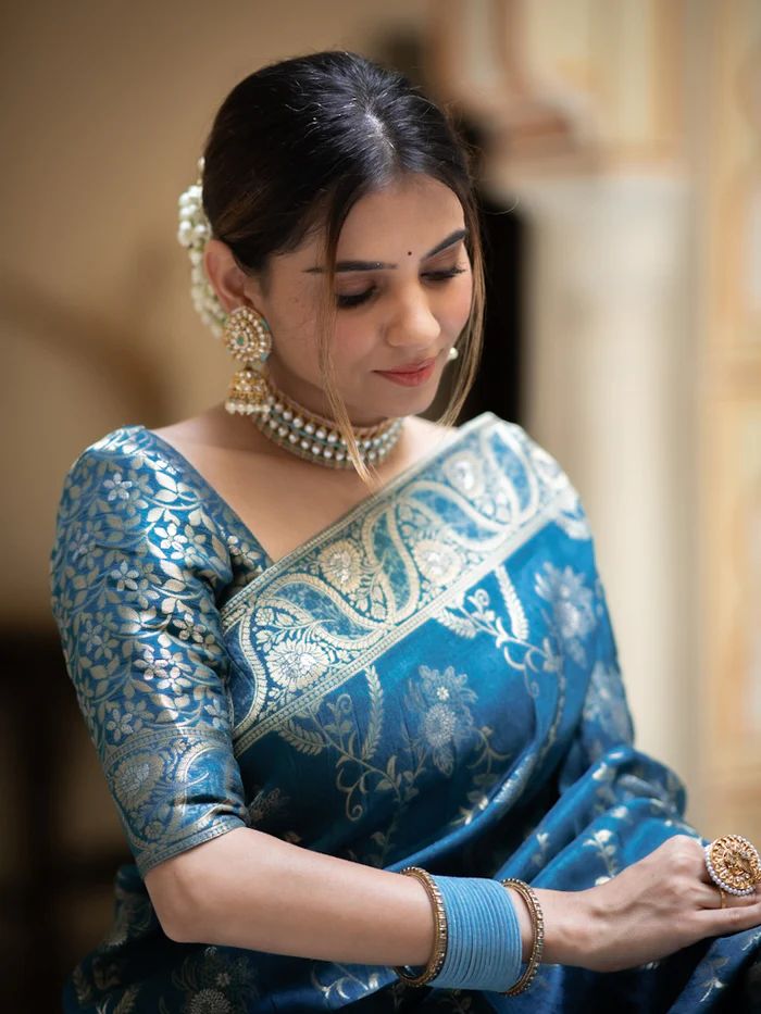 Eclat Rama Soft Silk Saree With Embrocation Blouse Piece - Shop authentic Indian Women's Fashion by Silk Folks