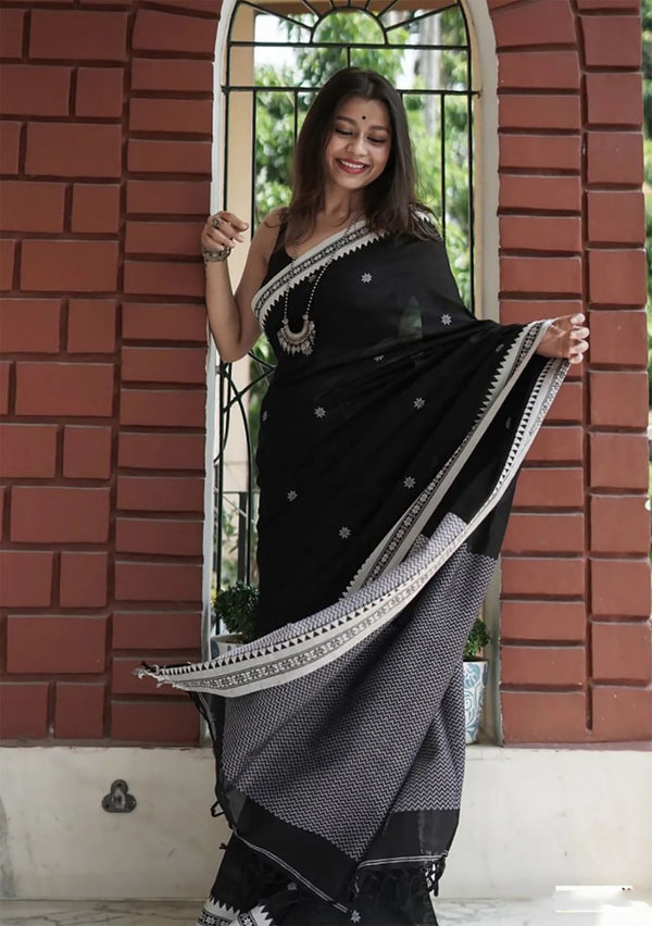 Charming Black Cotton Silk Saree With Deserving Blouse Piece - Shop authentic Indian Women's Fashion by Silk Folks