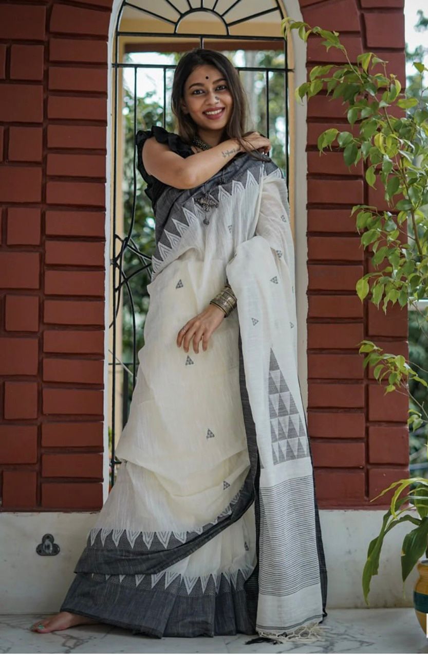 Serendipity Off White Cotton Silk Saree With Sumptuous Blouse Piece - Shop authentic Indian Women's Fashion by Silk Folks