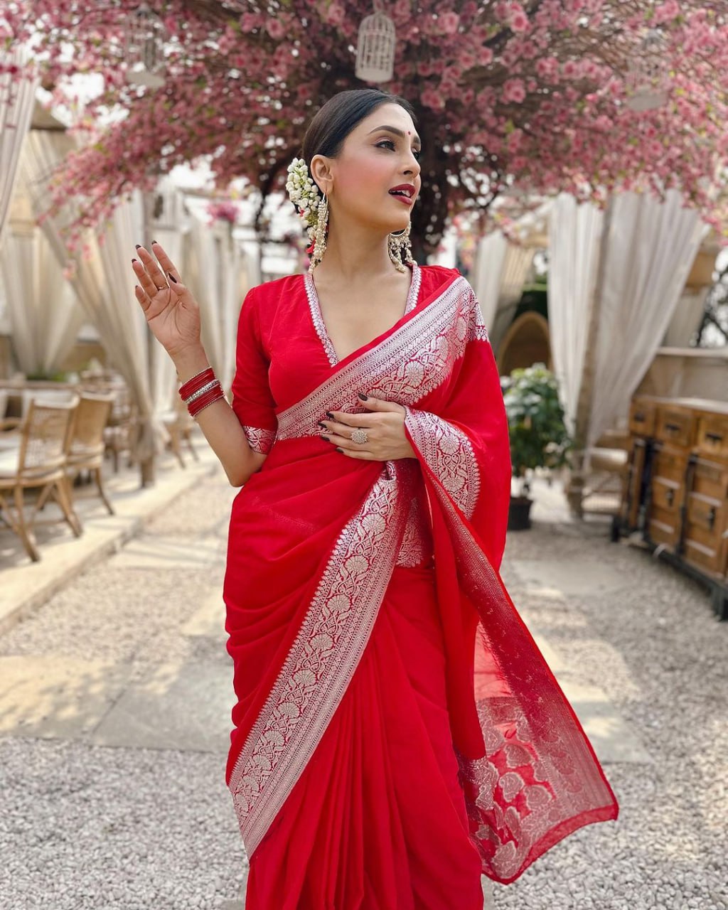 Alluring Red Soft Silk Saree With Hypnotic Blouse Piece - Shop authentic Indian Women's Fashion by Silk Folks