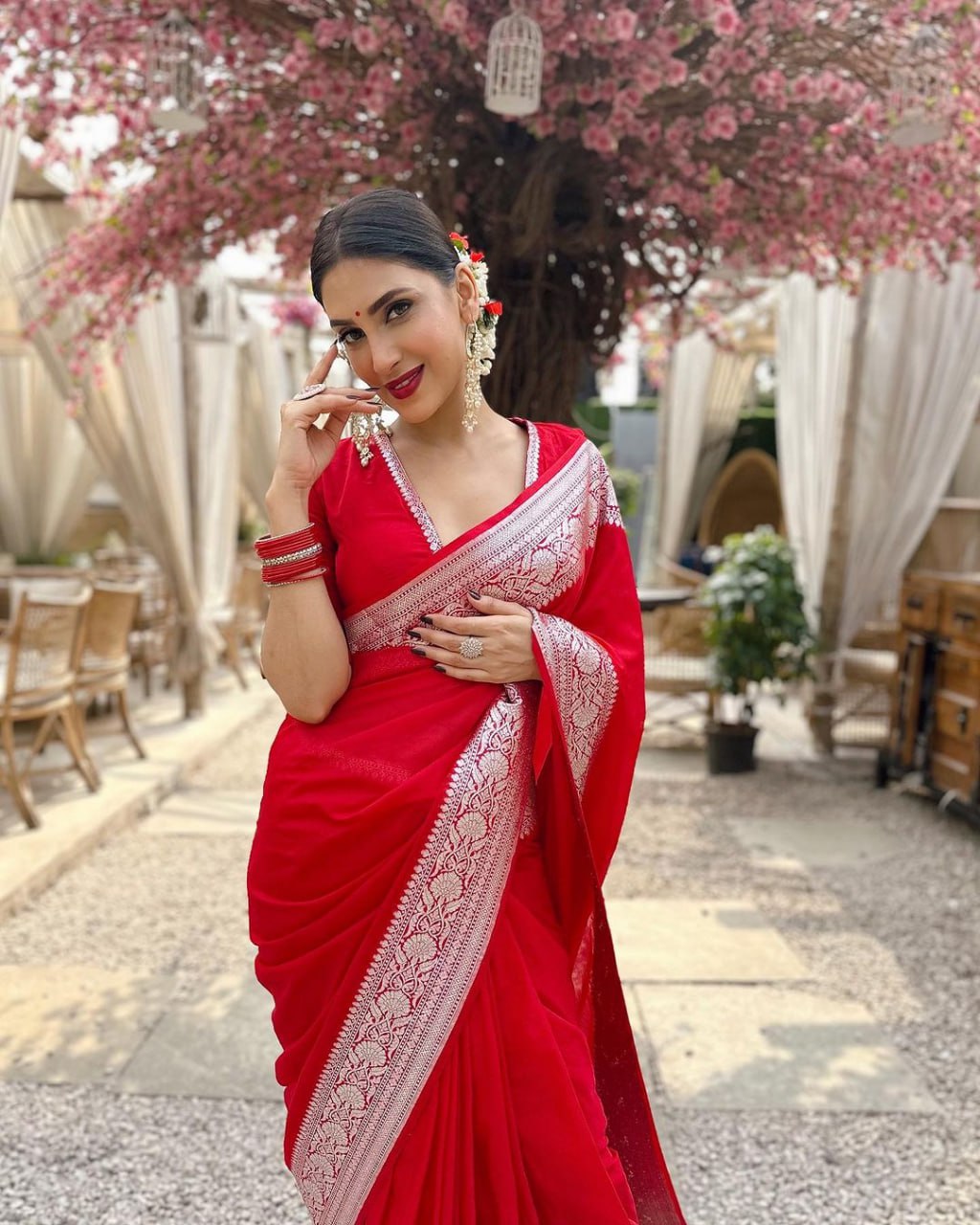Alluring Red Soft Silk Saree With Hypnotic Blouse Piece - Shop authentic Indian Women's Fashion by Silk Folks