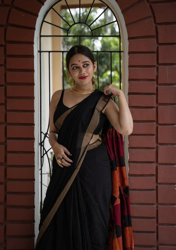 Quintessential Black Cotton Silk Saree With Fugacious Blouse Piece - Shop authentic Indian Women's Fashion by Silk Folks