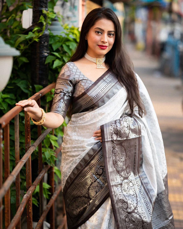 Eye-catching Off White Soft Silk Saree With Beautiful Blouse Piece - Shop authentic Indian Women's Fashion by Silk Folks