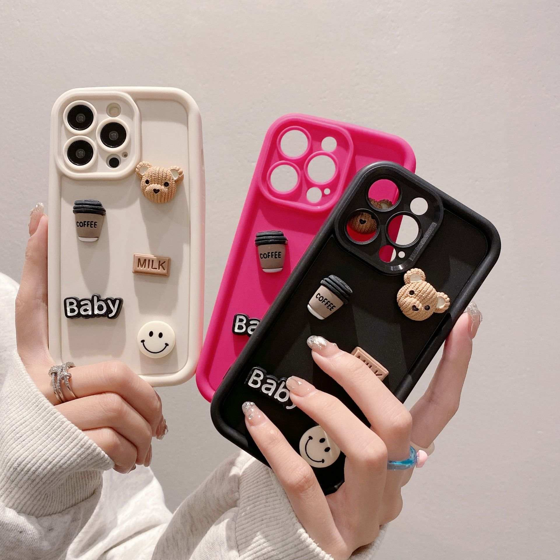 Apple Iphone 15 Pro Max Teddy Back Cover