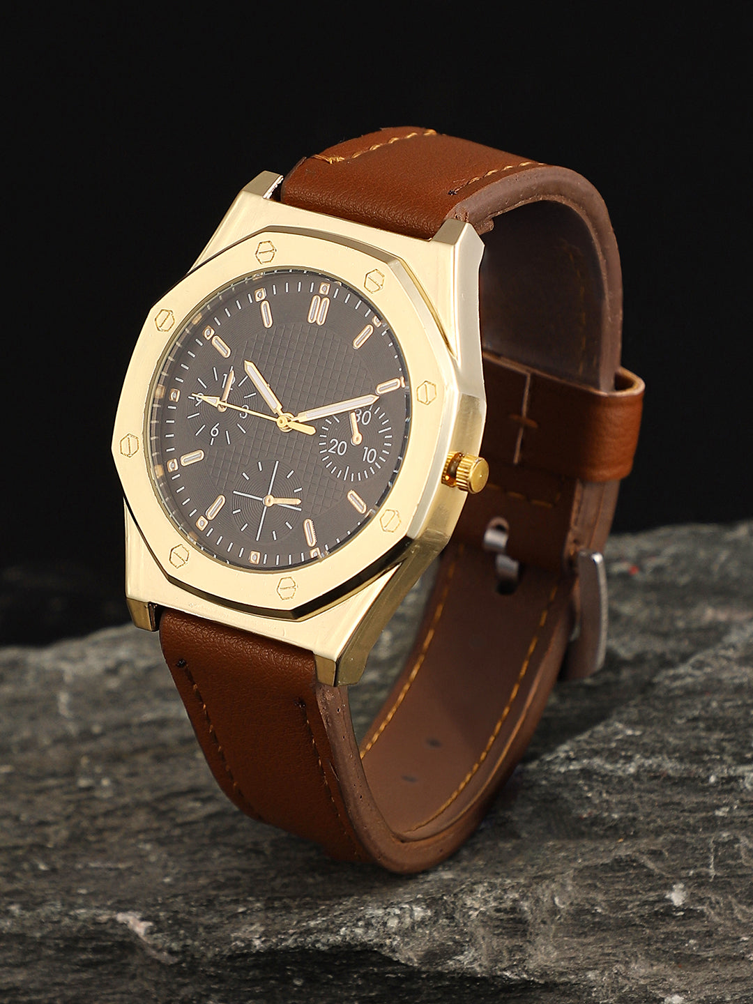 Buy The Torque Compass Round Watch - Chocolate Brown in India at Best ...