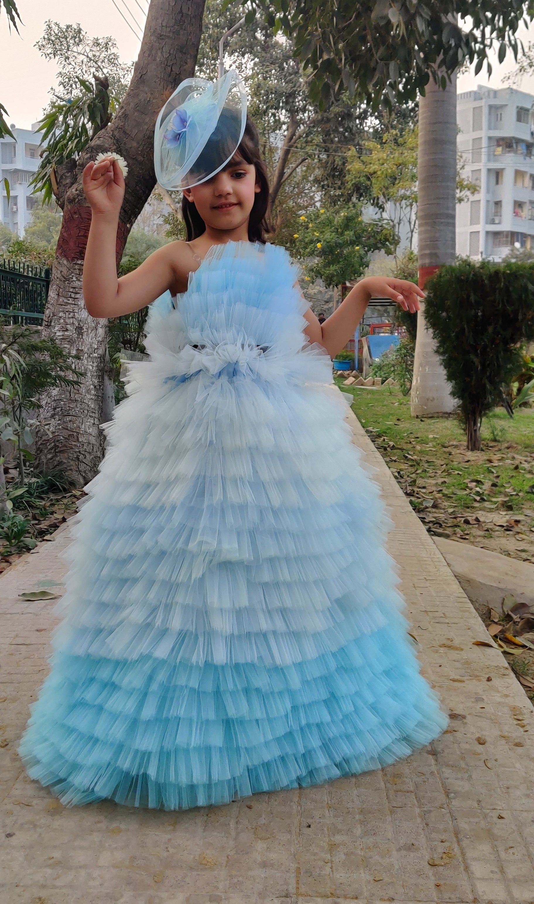 Variant image