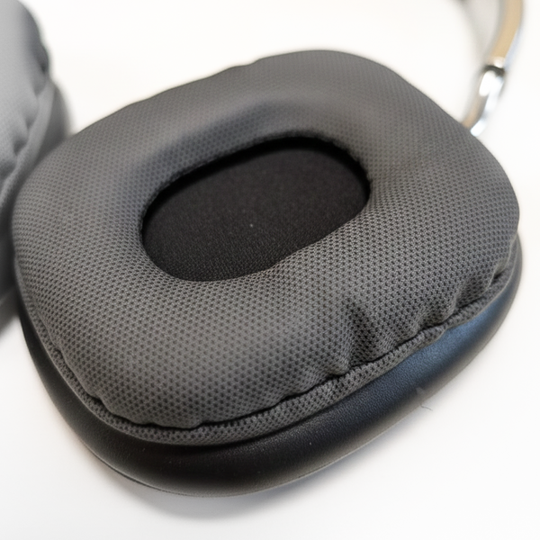 P9 Wireless Bluetooth Headphones