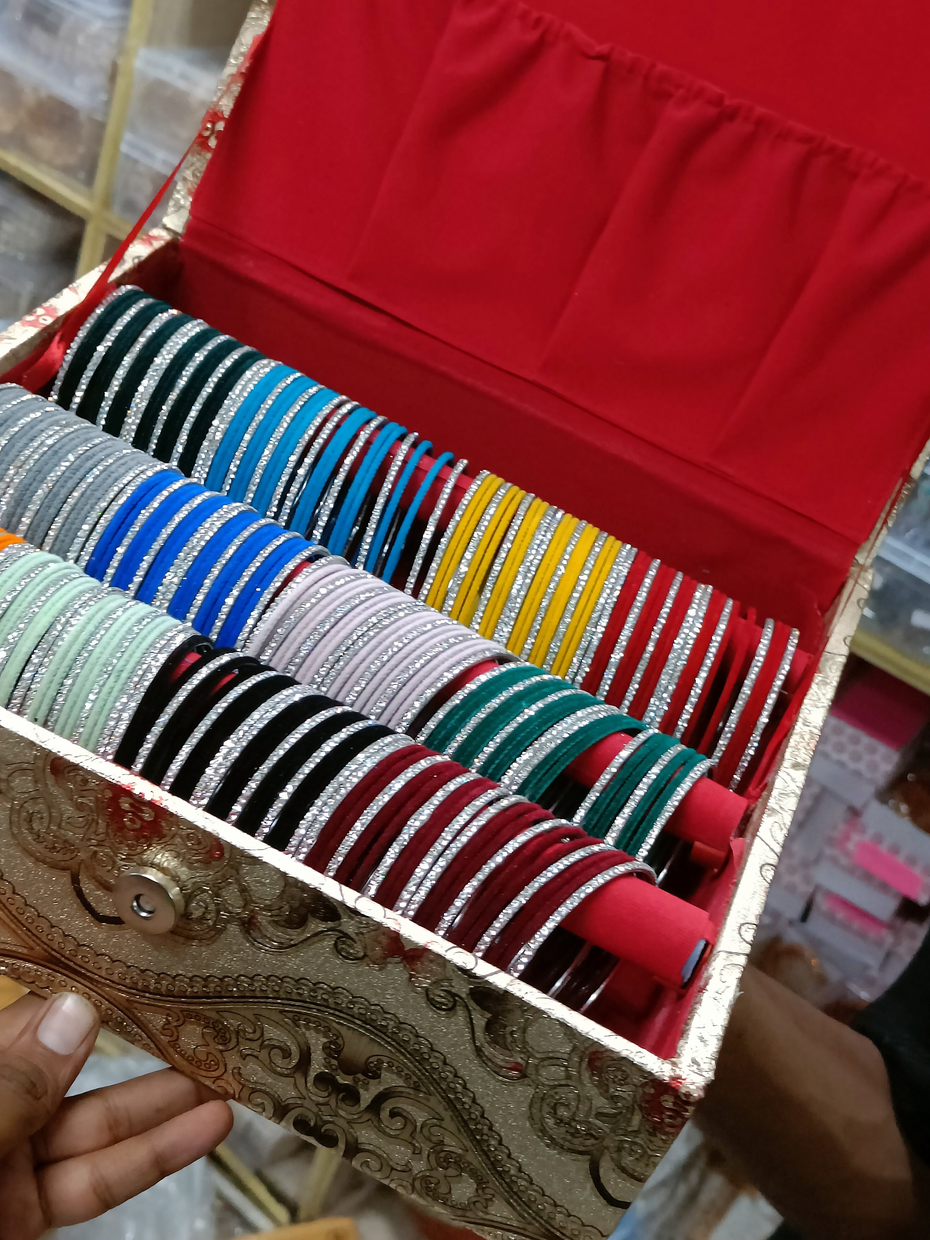 Variant image