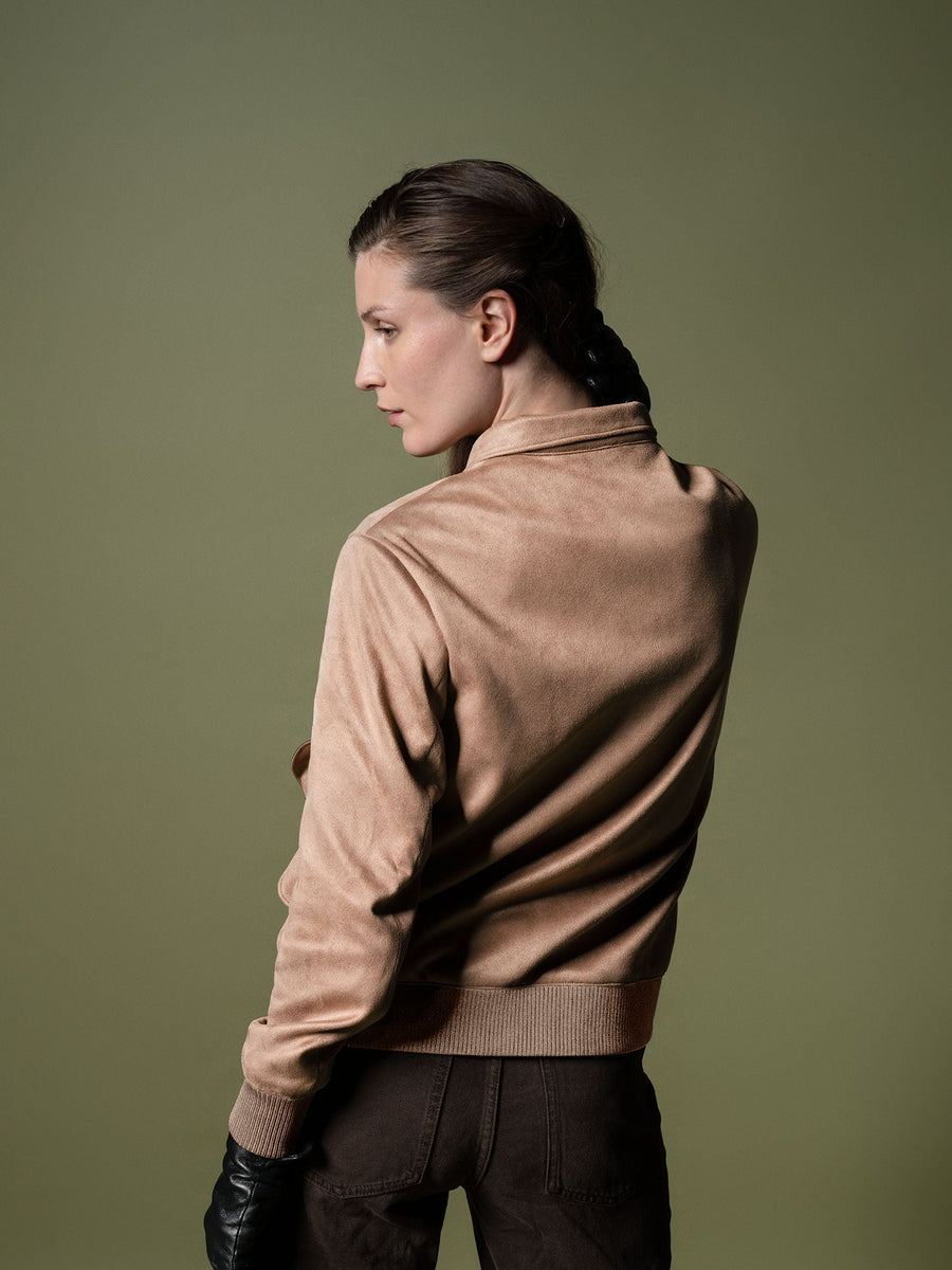 33